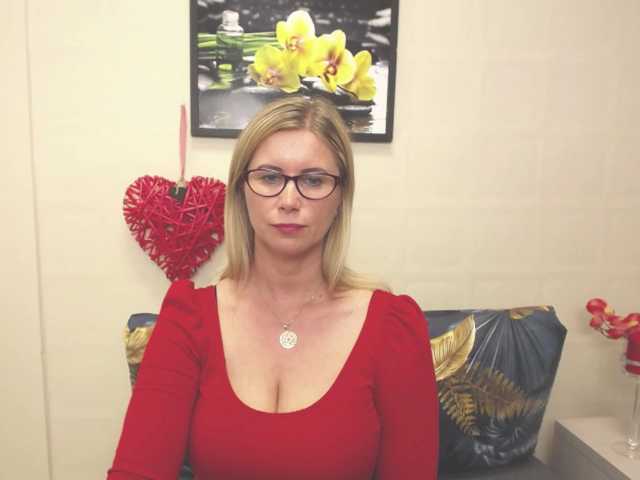 Емитовање снимка екрана DoreenKiss