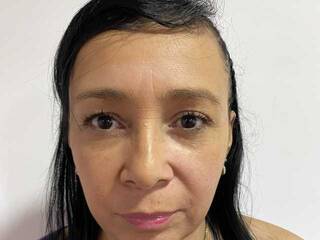 Еротски видео цхат dothymilf