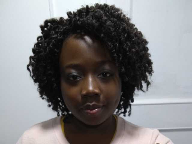 Фотографија профила ebony-curls