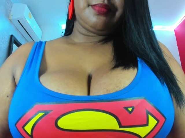 Фотографије EBONYBREASTVH welcome guys here is the super mommy for fun mmmmm