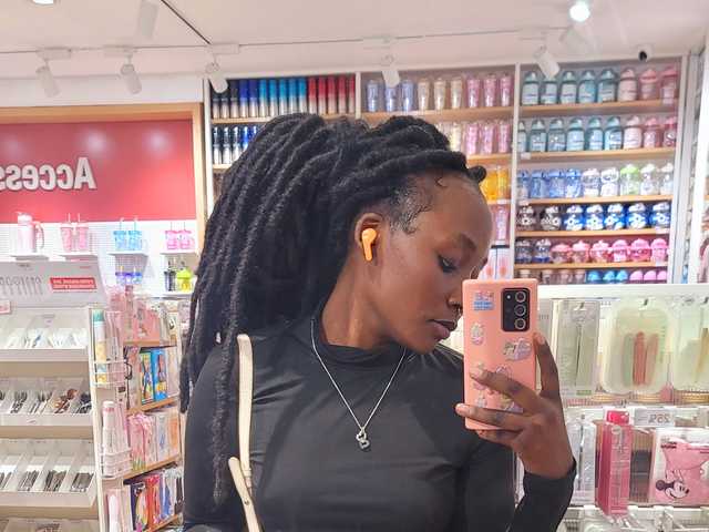 Слика профила Ebonycutelyn