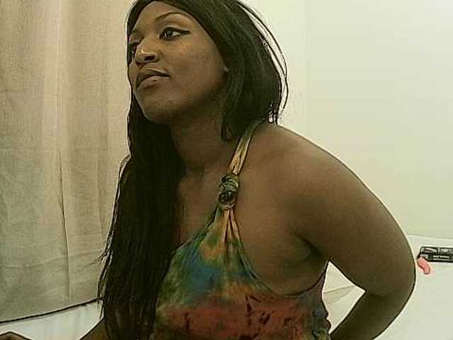 Фотографије EbonyStar3578 she is single ... make her your woman