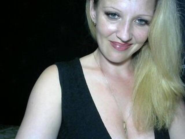 Емитовање снимка екрана EffectRachel