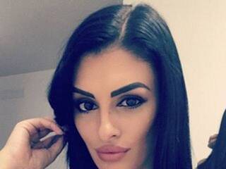 Еротски видео цхат Eleanore30