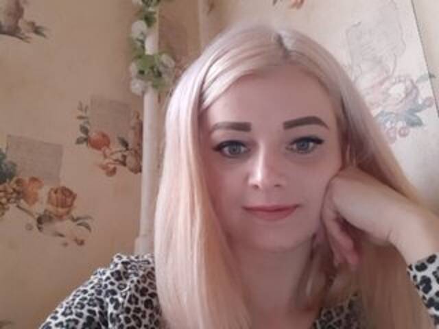 Емитовање снимка екрана ElegantBlonda