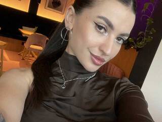 Еротски видео цхат ElenaPretty