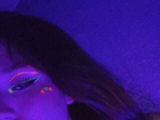 Еротски видео цхат eli-hot11