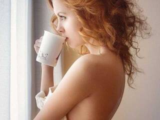 Еротски видео цхат EliiMiler