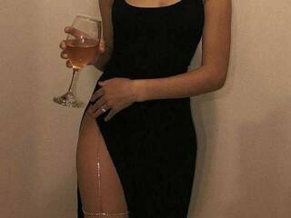 Еротски видео цхат ElisaDonovan