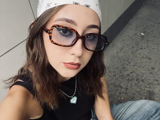 Еротски видео цхат ElizaDarleen