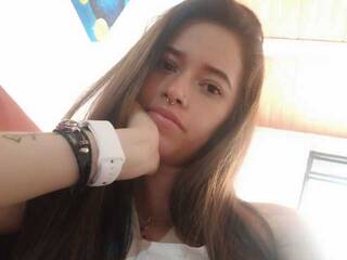 Еротски видео цхат ElizaThomson