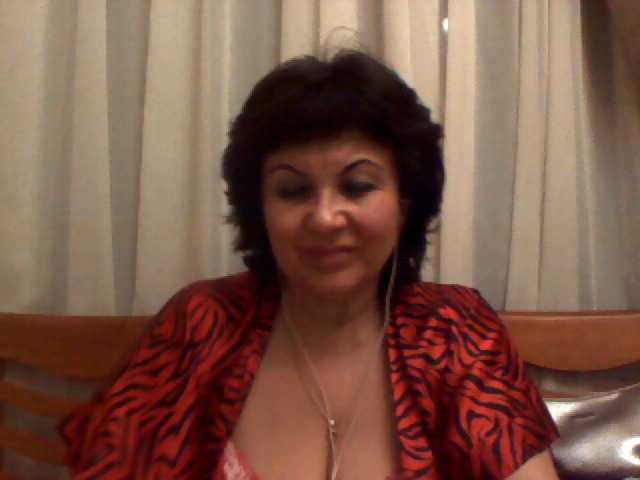 Емитовање снимка екрана ElizzaBelise