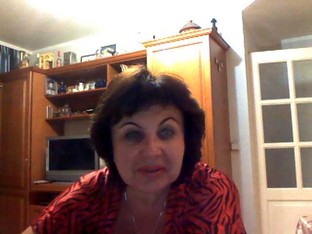 Емитовање снимка екрана ElizzaBelise