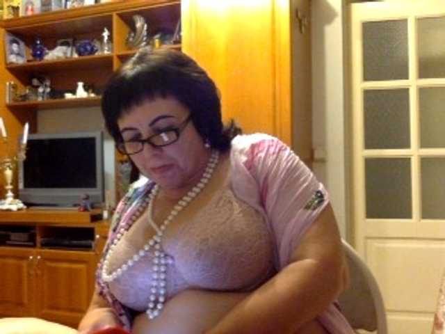 Емитовање снимка екрана ElizzaBelise