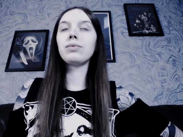 Емитовање снимка екрана EllaDark