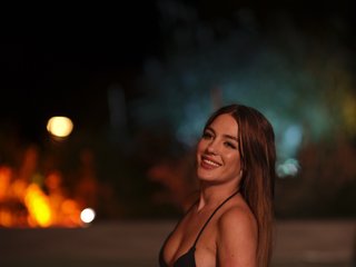 Еротски видео цхат EllaRayy