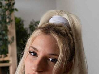 Еротски видео цхат Ellie-Connor