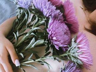 Еротски видео цхат Ellie99