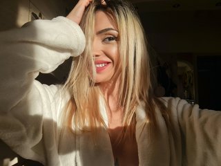Еротски видео цхат EllyAniston