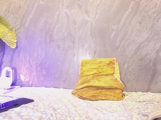 Еротски видео цхат EllyRain