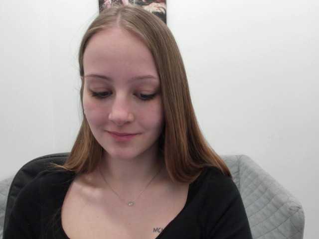 Фотографије ElsaJean18 Enjoy my lovely #hot show! Warm welcome to everybody! I want to feel you guys #hot #teen #dance #show