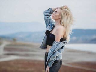 Еротски видео цхат ElsaRoo