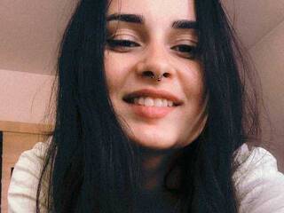 Еротски видео цхат ElvineRosy