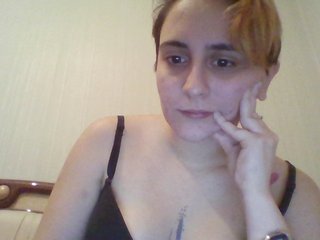 Еротски видео цхат Hotredhead01