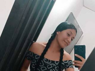 Еротски видео цхат Emely18a