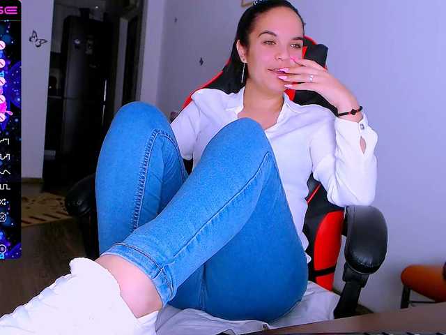 Емитовање снимка екрана EmeraldElla