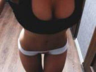 Еротски видео цхат emilidoll