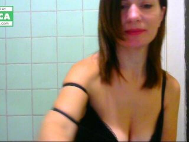 Емитовање снимка екрана emillly