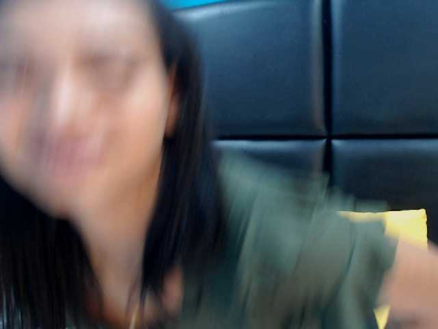 Емитовање снимка екрана EmillyWilliam