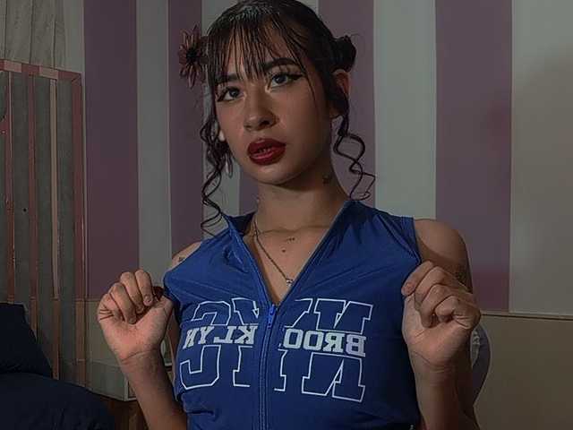 Слика профила emily-cute