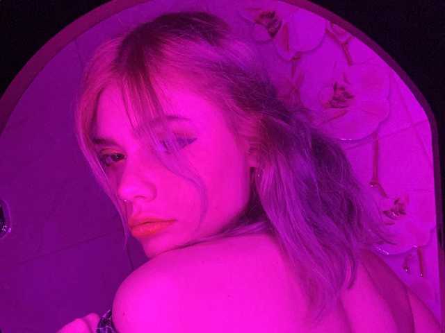 Слика профила Emily_Blush