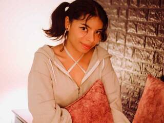 Еротски видео цхат EmilyCooper1