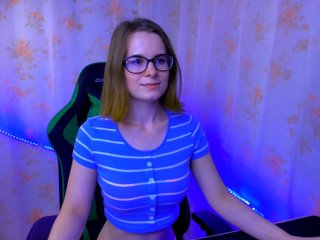 Емитовање снимка екрана EmilyKissy