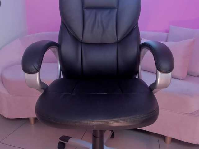 Емитовање снимка екрана EmilySunder