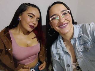 Еротски видео цхат Emma-Allison