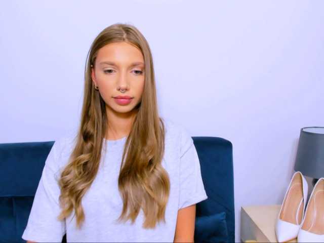 Емитовање снимка екрана EmmaAngel