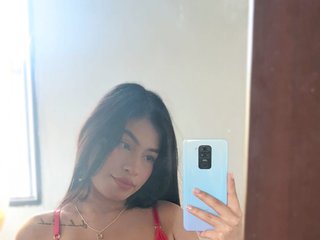 Еротски видео цхат EmmaaWhite