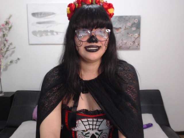 Емитовање снимка екрана emmabrookls