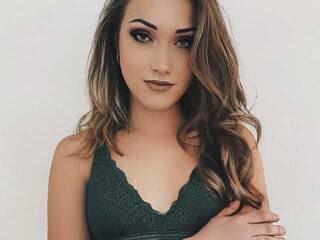 Еротски видео цхат EmmaCastro