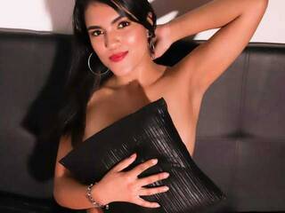 Еротски видео цхат EmmaCole