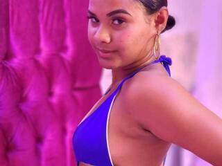 Еротски видео цхат EmmaDawson