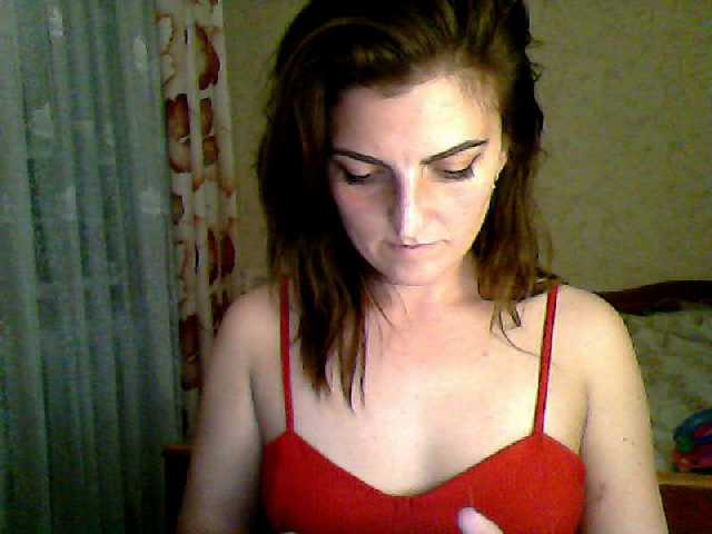 Емитовање снимка екрана EmmaLovePie