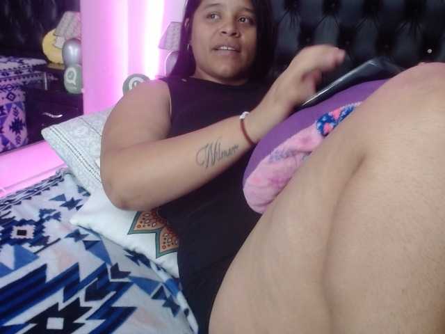 Емитовање снимка екрана EmmanuelleBBW