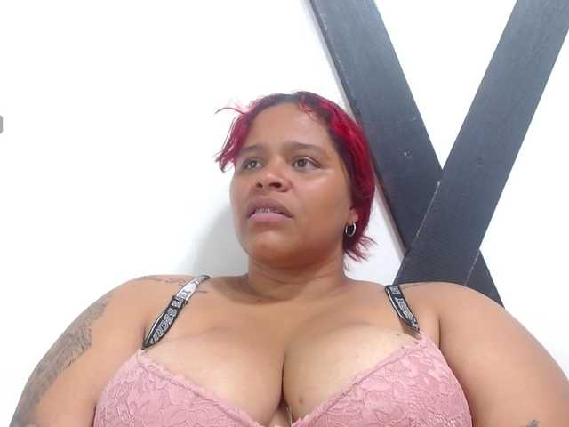 Емитовање снимка екрана EmmanuelleBBW