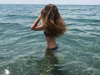 Еротски видео цхат Emmilyy--