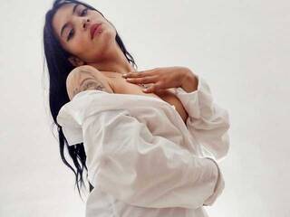 Еротски видео цхат emmyqueenthx